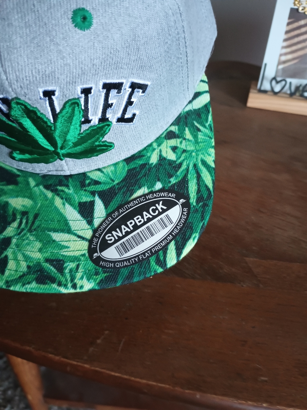 High Life - Picture 2 of 4